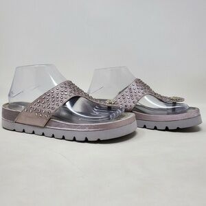 Arleen C Temescal Fabric Flat Thong Sandals 7 Gray